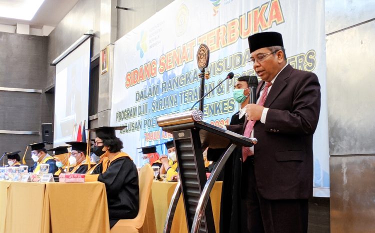Pj. Sekda Provinsi Sulteng Hadiri Wisuda Poltekes Kemenkes Palu.