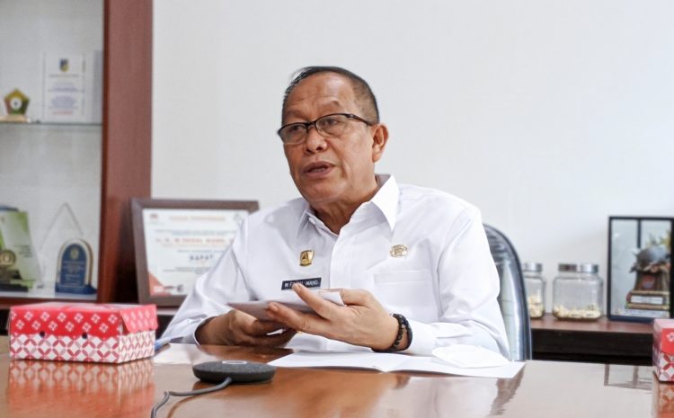  Pj. Sekda Buka Secara Resmi Sosialisasi 7 Dimensi Lansia Tangguh dan Pendampingan Perawatan Jangka Panjang Bagi Lansia Provinsi Sulawesi Tengah Tahun 2021.