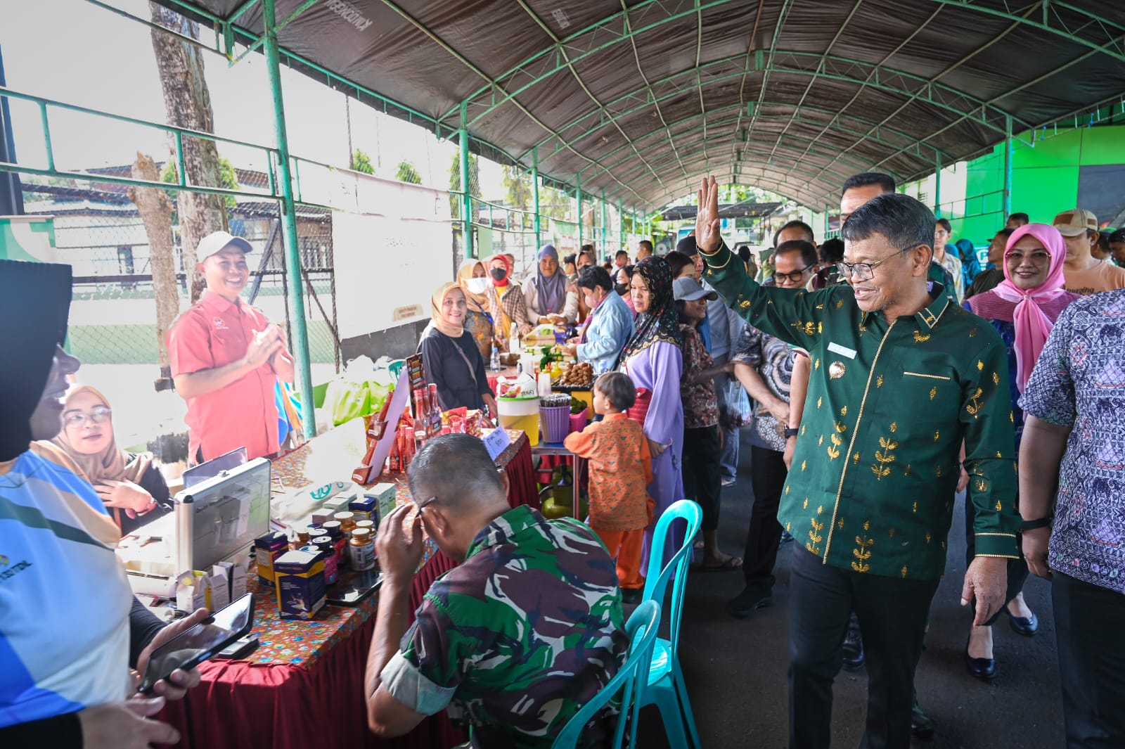 Bantu Penuhi Kebutuhan Masyarakat, Gubernur Pesan Jaga Keberlanjutan ...